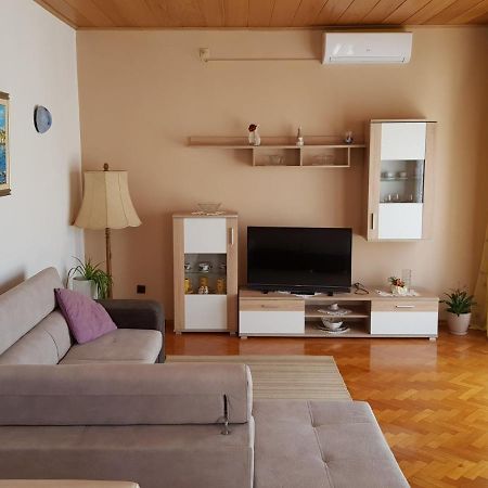 Apartments Labor Vodice Eksteriør bilde