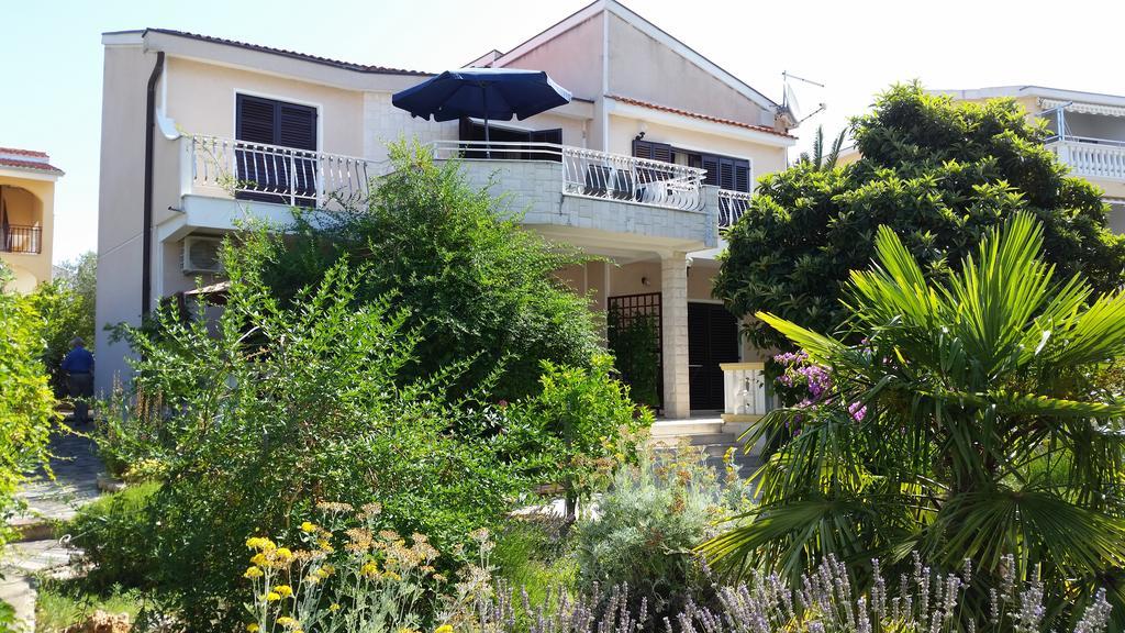 Apartments Labor Vodice Eksteriør bilde